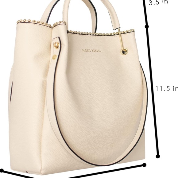 Alexis Bendel Handbags - Alexis Bendel vegan  Leather hand / shoulder bag